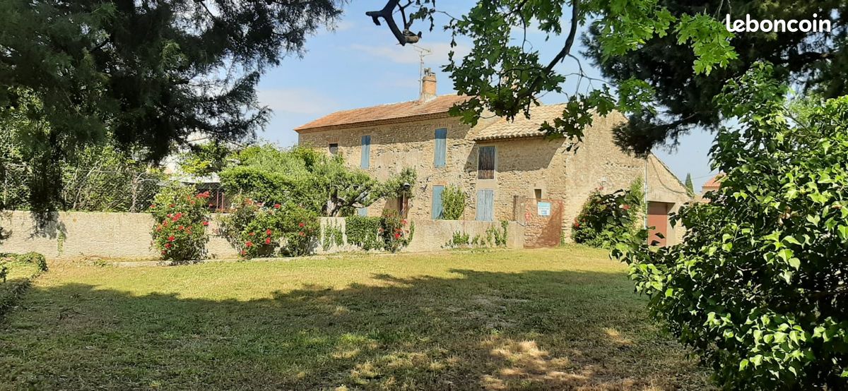 Maison 4 pièces 120 m² · à Camaret-sur-Aigues · 120 m² · 379 000 €