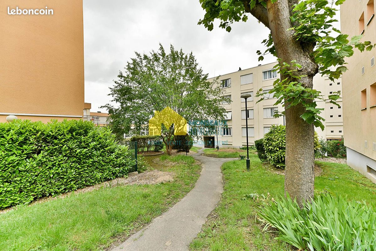 Appartement 4 pièces 70 m² · à Épinay-sur-Orge · 70 m² · 170 000 €