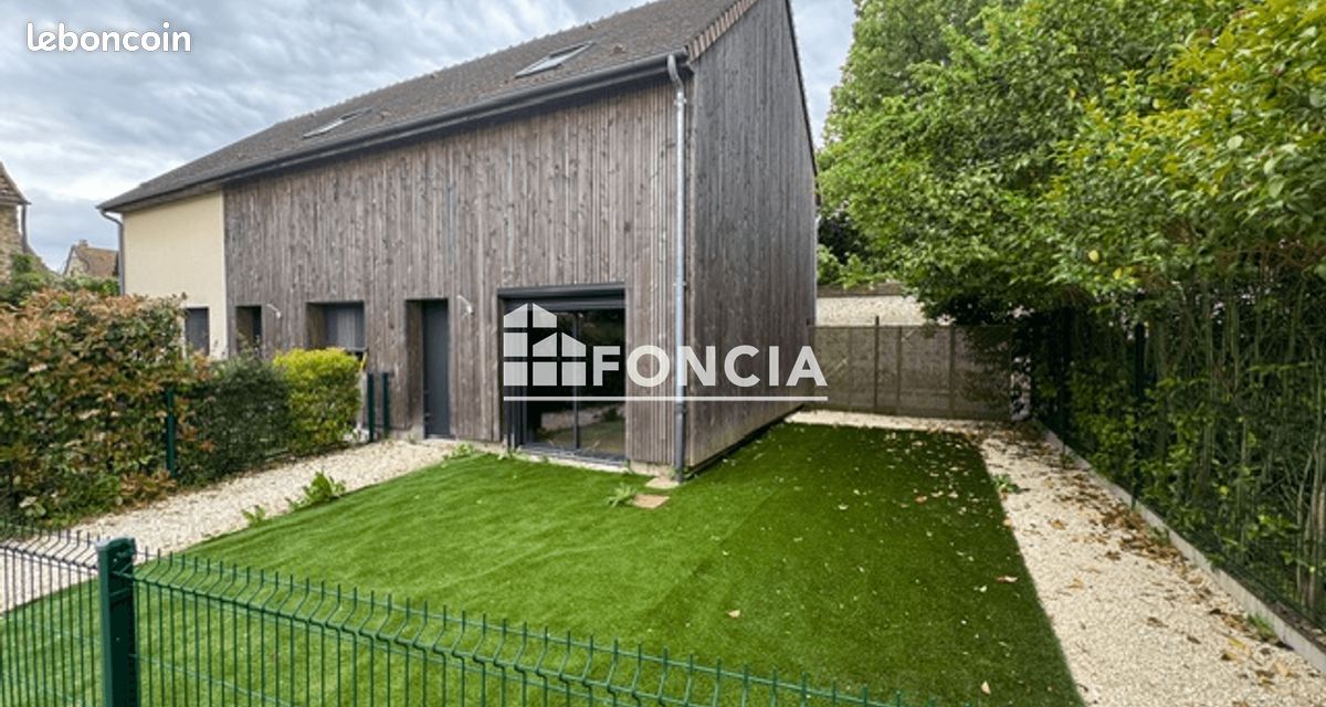 Appartement 2 pièces 48 m² · à Magny-les-Hameaux · 48 m² · 220 000 €