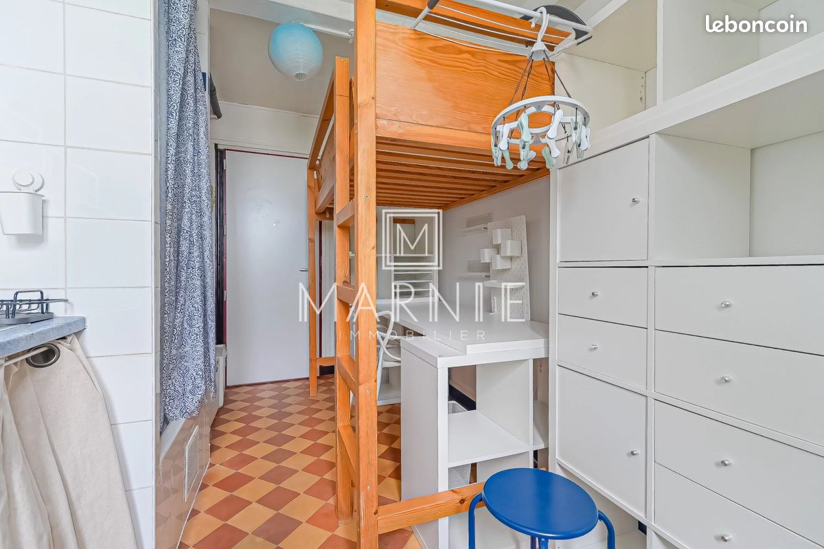 Appartement 1 pièce 9 m² · à Paris · 9 m² · 105 000 €