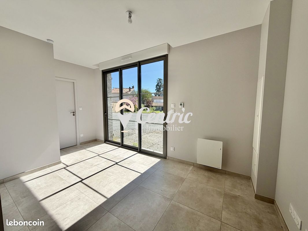 Maison 2 pièces 30 m² · à Bressuire · 30 m² · 650 €/mois