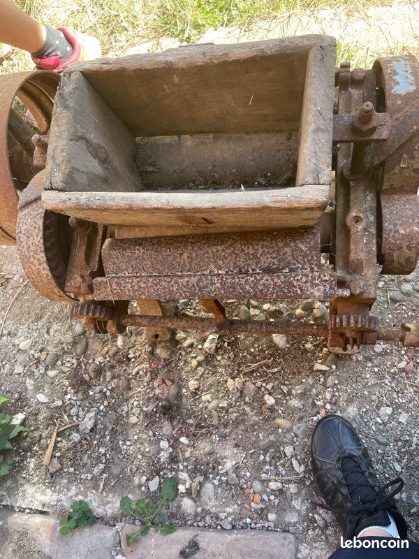 Ancienne machine (image 2)