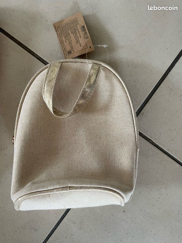 Écharpe avec petite trousse (image 5)