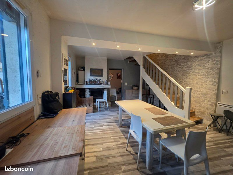 Maison 3 pièces 77 m² · à Saint-Martin-la-Garenne · 77 m² · 189 000 €