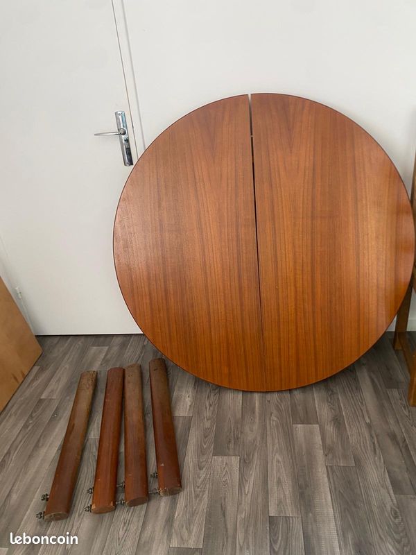 Table à manger vintage + 4 chaises (image 4)