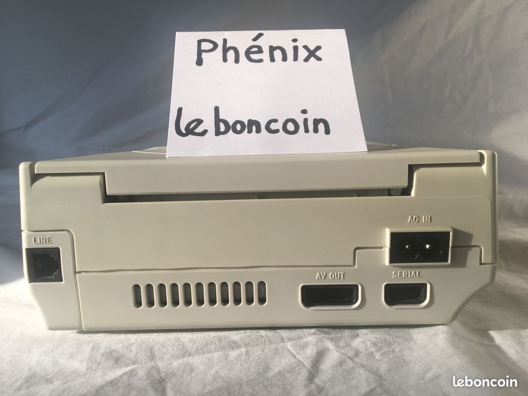 Console Sega Dreamcast HKT-3030 PAL – Fonctionne Parfaitement – Jaunie Mais En Bon état
