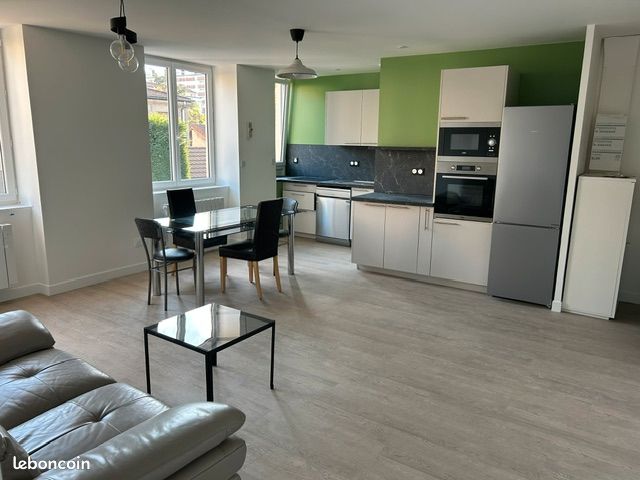 Appartement 2 pièces 50 m² · à Saint-Étienne · 50 m² · 570 €/mois