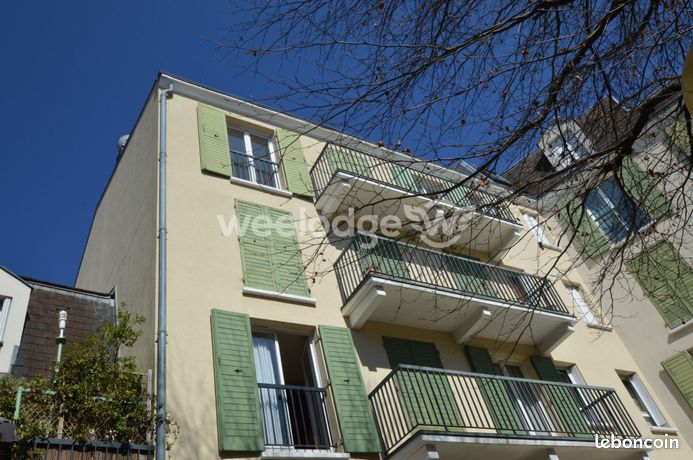 https://img.leboncoin.fr/api/v1/lbcpb1/images/52/ba/2d/52ba2dfeca2f85b9623e04665ddc015fed81b6d6.jpg?rule=ad-image