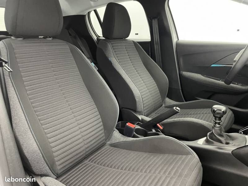 Peugeot 208 PureTech 100 S&S BVM6 Style (image 27)