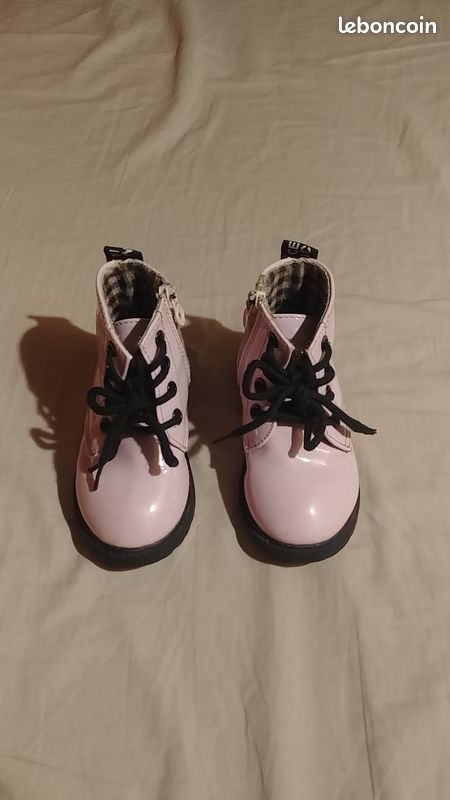 Chaussures bébé fille taille 23 (image 1)