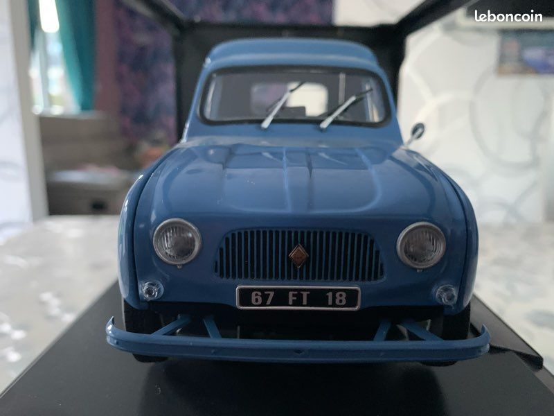 NOREV 185190 RENAULT 4L Fourgonnette 1:18 GRIS EUR 89,95 - FR