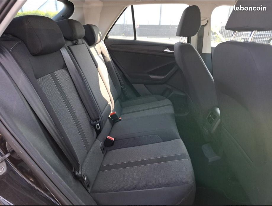Volkswagen T-Roc 1.0 TSI 110ch Life Plus (image 8)