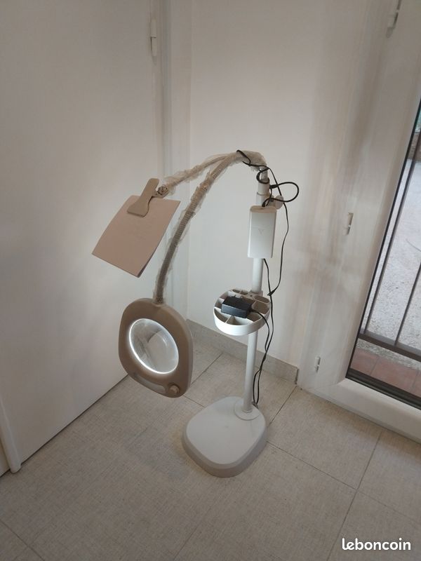 Loupe pour travaux de couture sur pied (image 2)