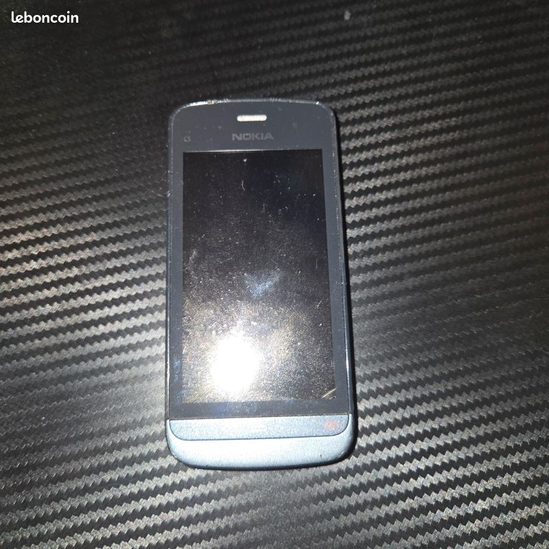 Nokia C5 (image 1)