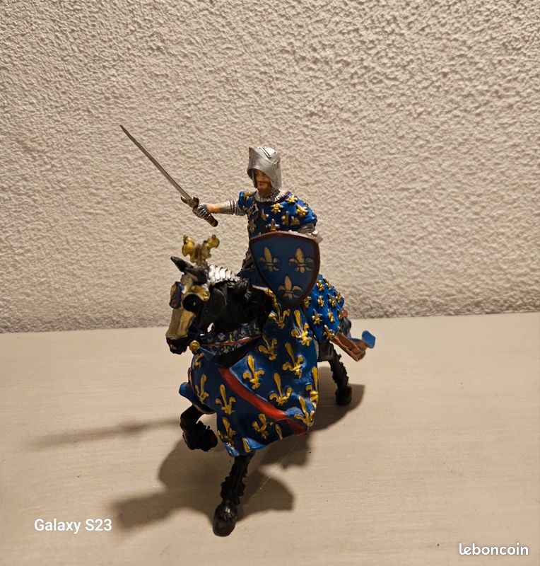 Figurine Médiévale Chevalier Avec Cheval - Marque Schleich, Papo, Bullyland - PVC