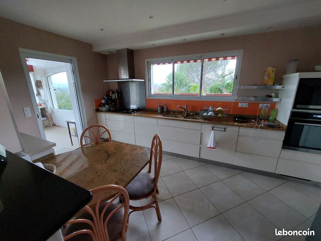 Maison 150m2 hauteurs Bayonne, 3 chambres, terrasse et vue Pyrénées (image 6)