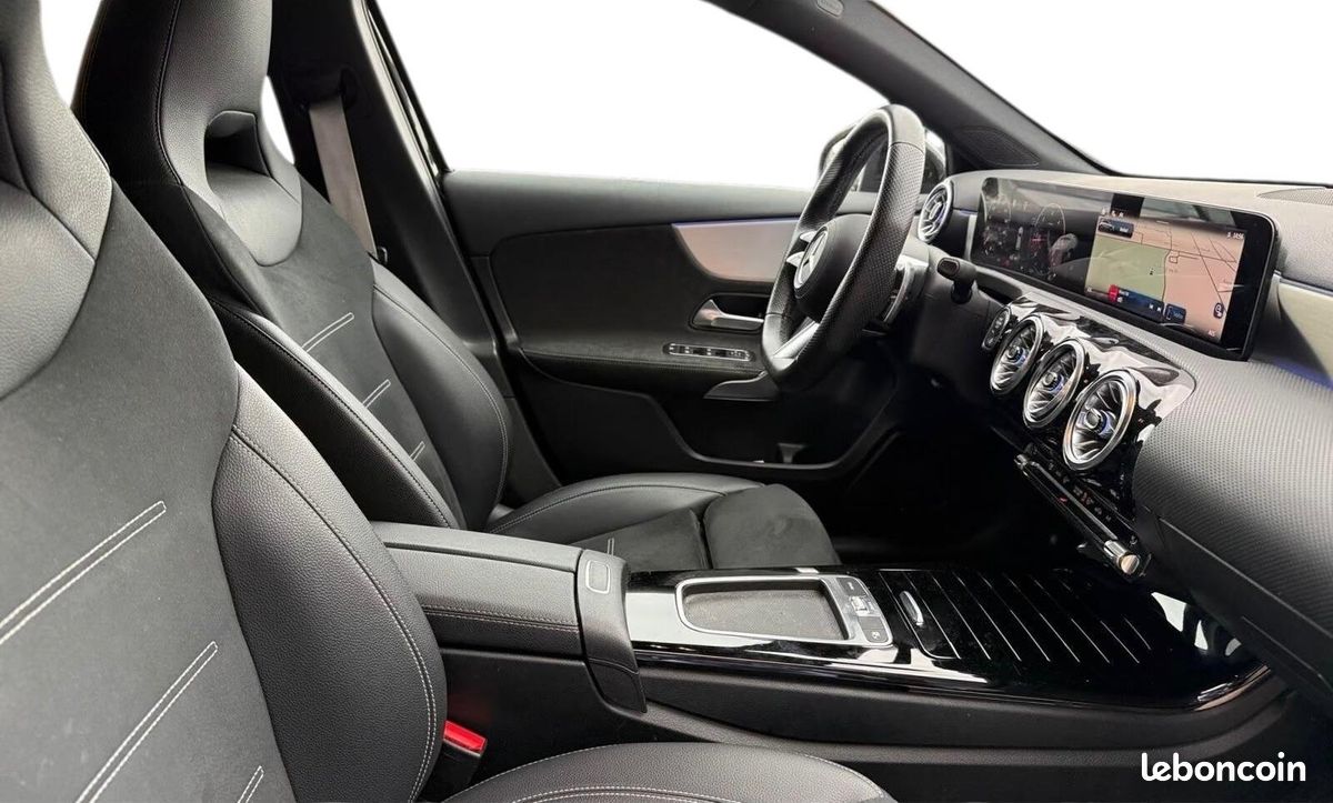 Mercedes-Benz Classe A 200 d AMG Line 150 ch 8G-DCT — Toit Pano / Jantes 19" / Pack Night — Garantie constructeur (image 5)