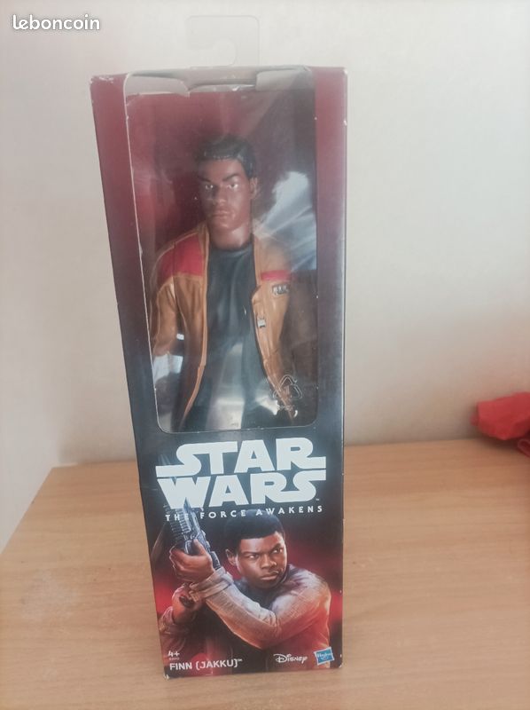 Figurine star wars Finn (image 2)