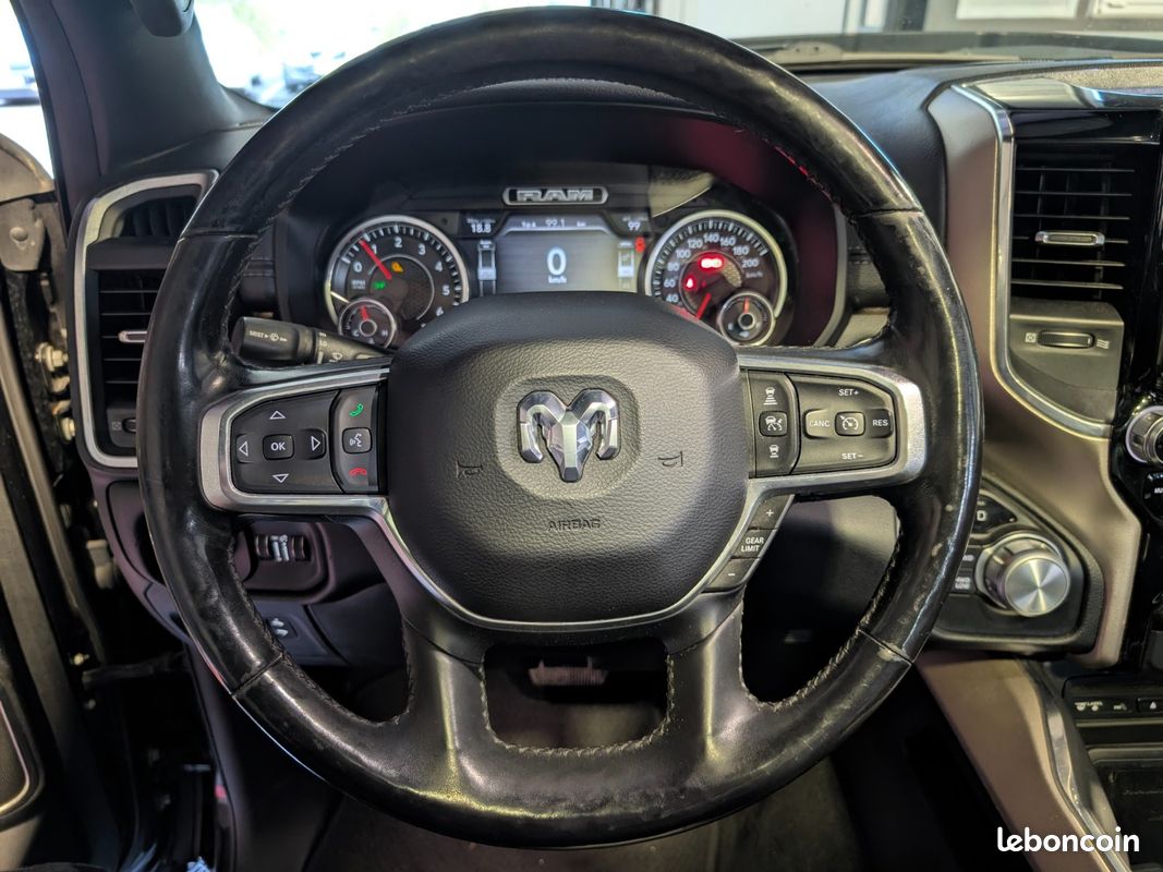 DODGE RAM 5.7 4WD 396cv RAM CREW LAMARIE SPORT (image 32)