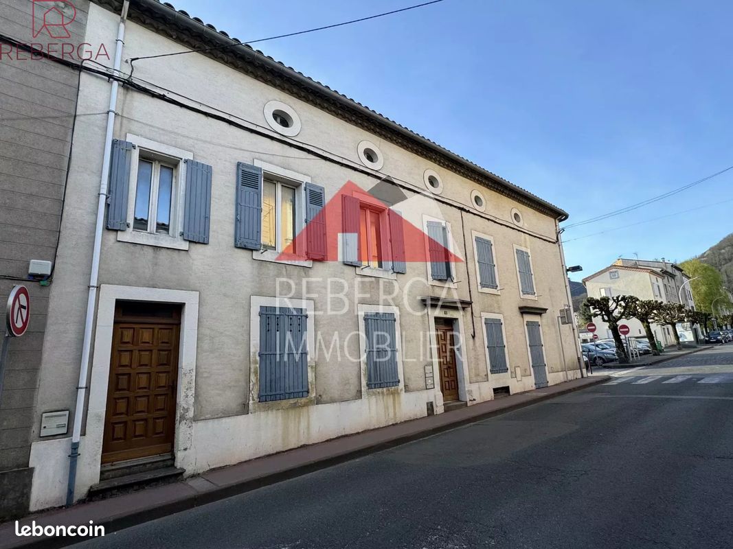 Maison 8 pièces 250 m² · à Mazamet · 250 m² · 64 000 €