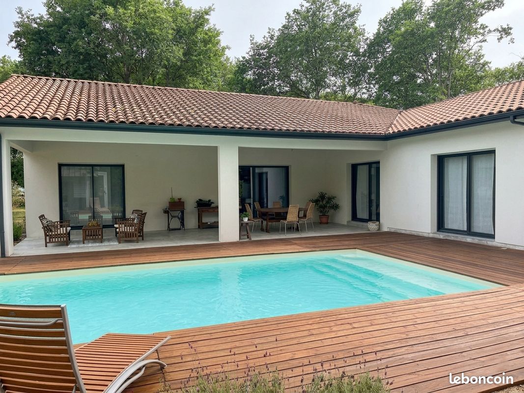 Maison 5 pièces 150 m² · à Saint-Pierre-du-Mont · 150 m² · 349 000 €