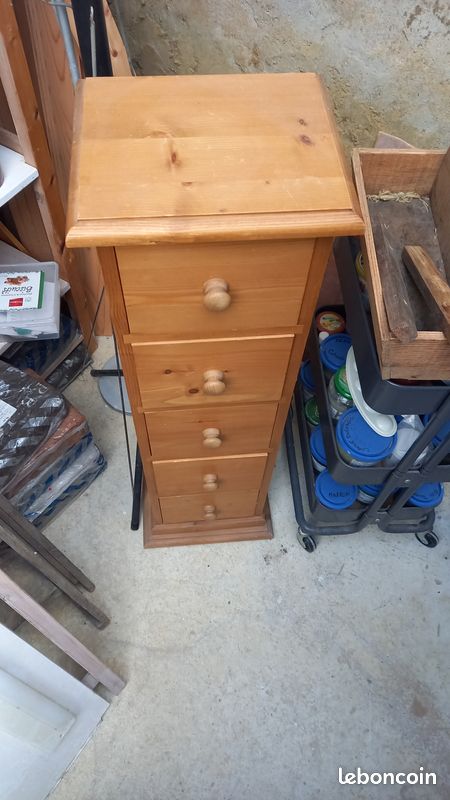 Commode étroite interior's (image 2)