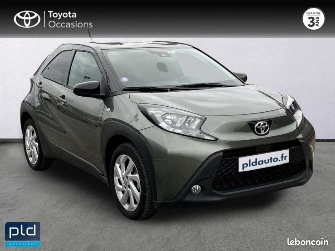 Toyota Aygo X 1.0 VVT-i 72ch Design S-CVT (image 3)