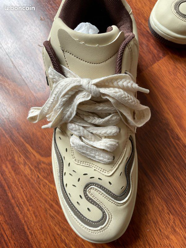 Chaussure beige (image 4)