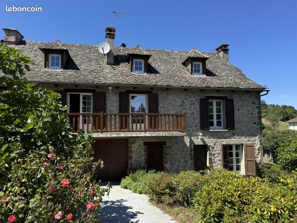 Maison 10 pièces 158 m²