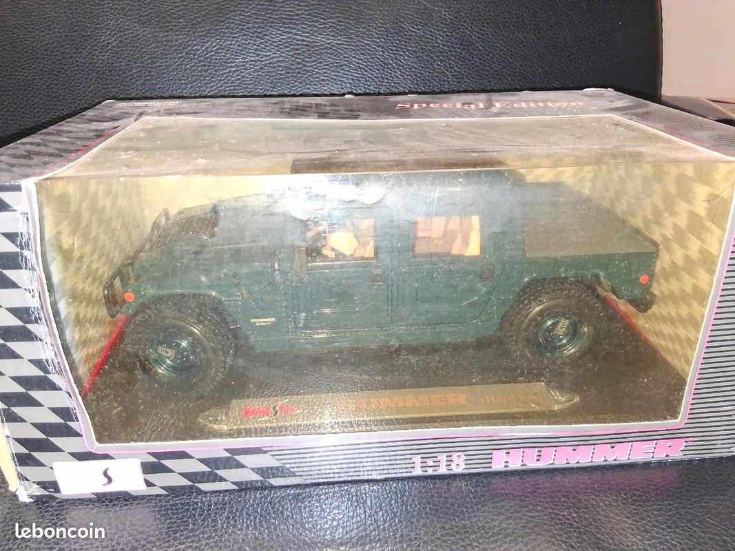 Voiture miniature Hummer 1/18 (image 1)