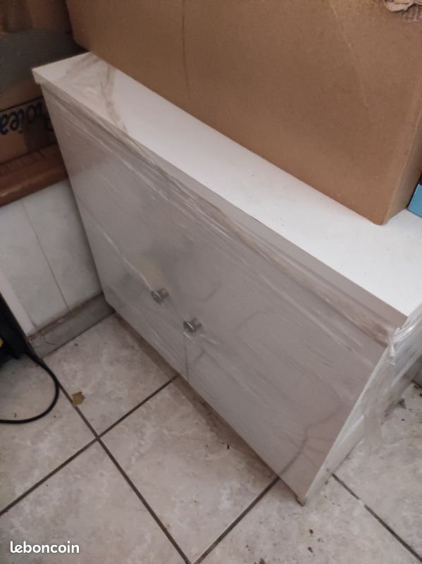 Meuble de salle de bain (image 4)
