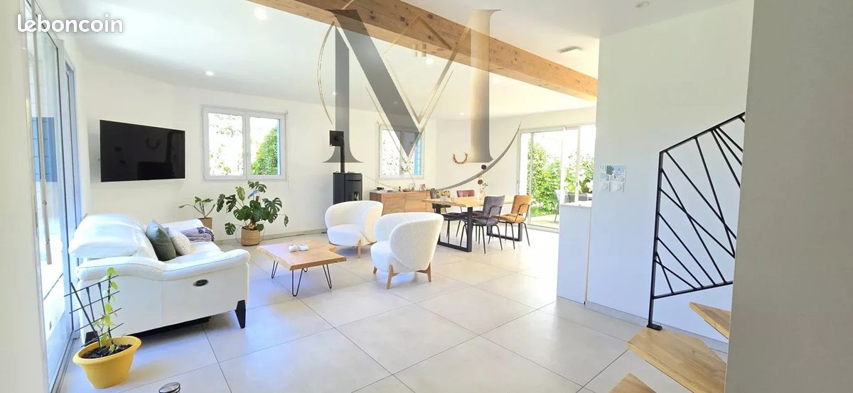Maison 6 pièces 150 m² · à Lescar · 150 m² · 462 000 €