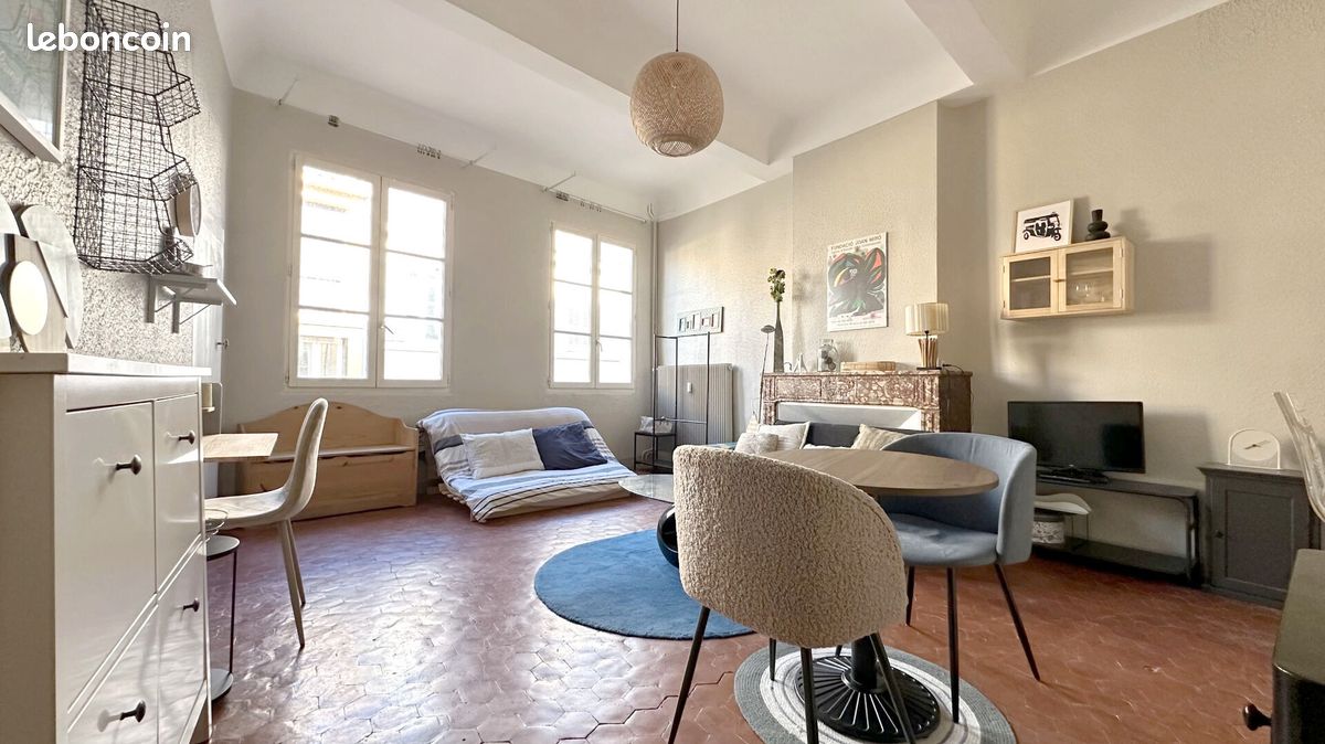 Appartement 2 pièces 50 m² · à Aix-en-Provence · 50 m² · 980 €/mois