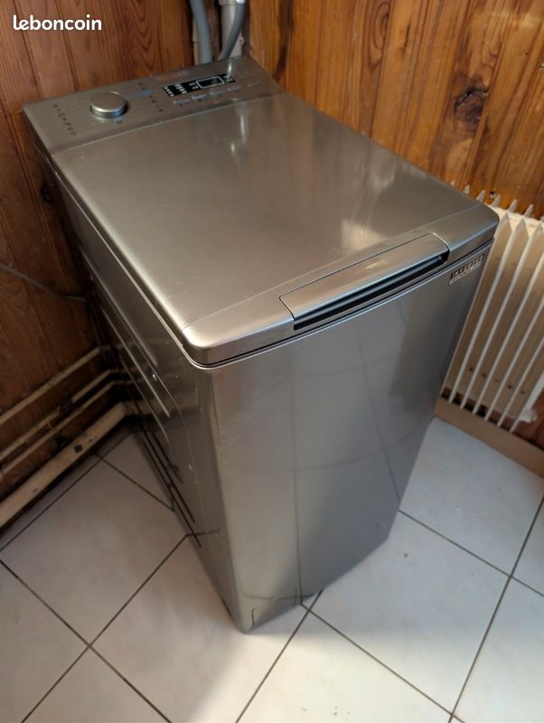 Machine à laver Valberg 7 kgs (image 1)