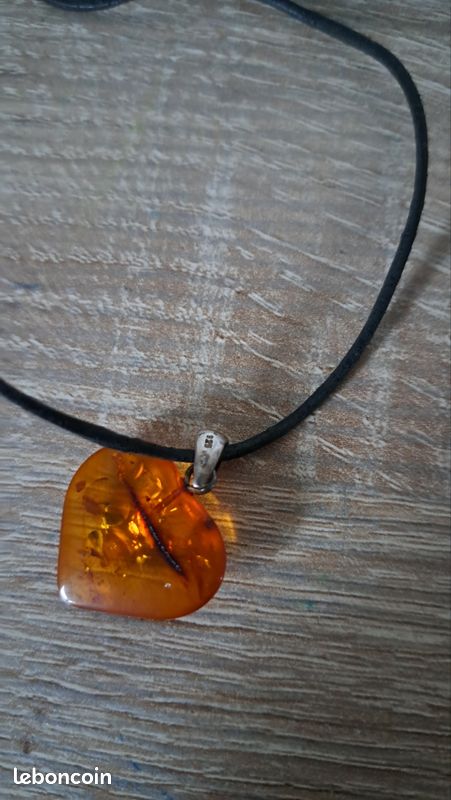 Collier Ancien En Ambre - Bijou Vintage - Occasion - Pierre Naturelle Ambre