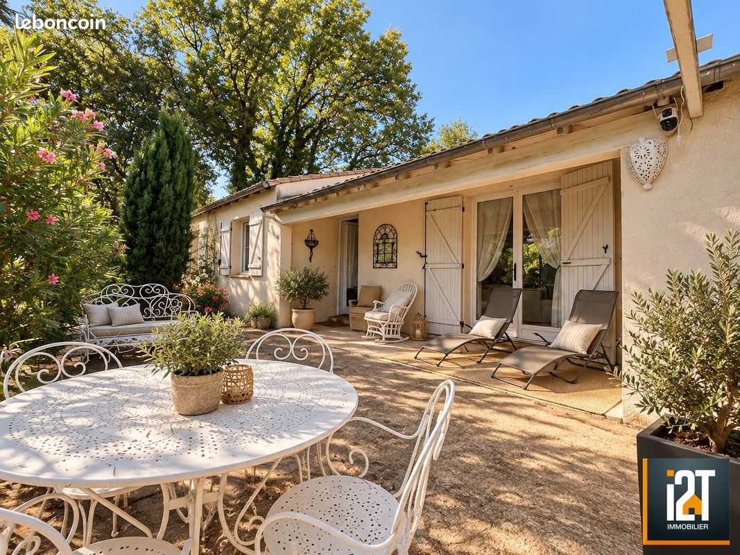 Maison 4 pièces 154 m² · à Sainte-Anastasie · 154 m² · 420 000 €