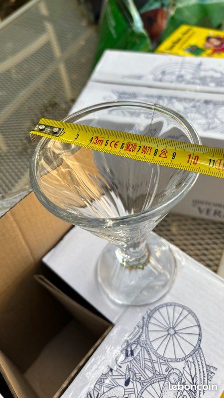 Lot de 12 coupes a glaces de la verrerie La Rochère (image 4)