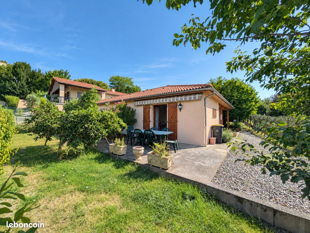 Maison 4 pièces 95 m² · à La Roche-Blanche · 95 m² · 299 000 €