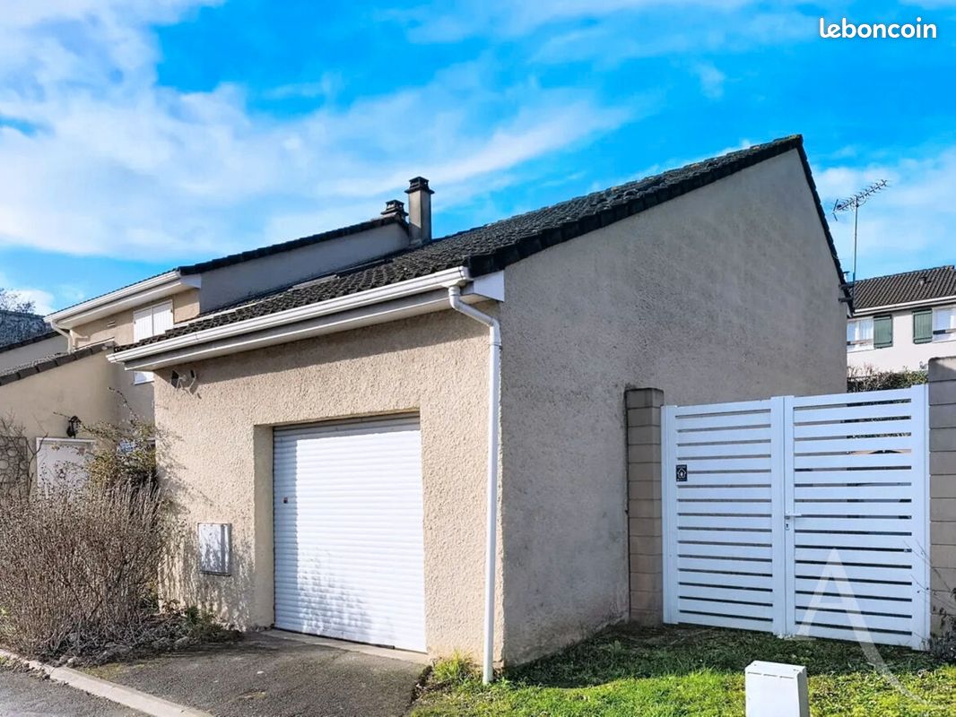 Maison 5 pièces 96 m² · à Thiais · 96 m² · 399 000 €
