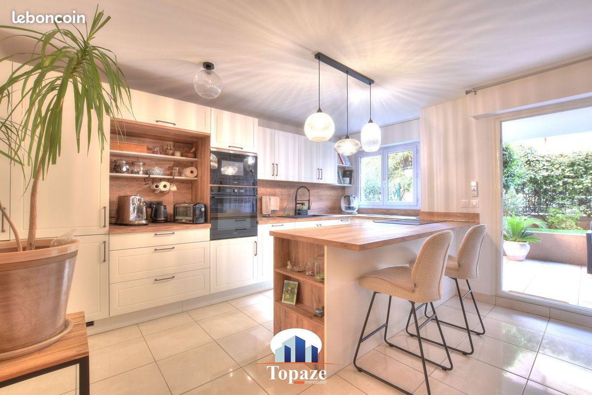 Appartement 3 pièces 76 m² · à Saint-Raphaël · 76 m² · 499 900 €