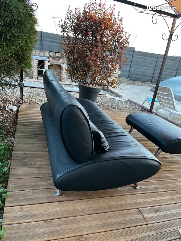 Les meilleures marques de canapé convertible en cuir vachette à découvrir