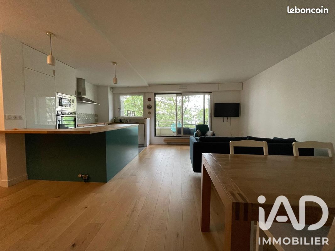 Appartement 4 pièces 77 m² · à Suresnes · 77 m² · 1 980 €/mois