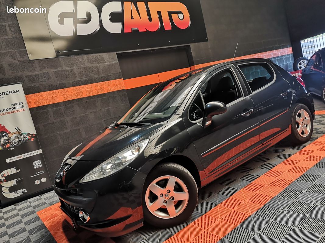 Peugeot 207 1.4 VTI 16v 95Ch Premium Pack (image 1)