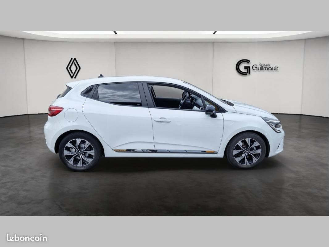 Renault Clio V E-Tech full hybrid 145 Evolution (image 7)