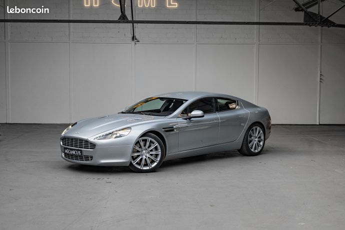 Aston Martin Rapide 2011