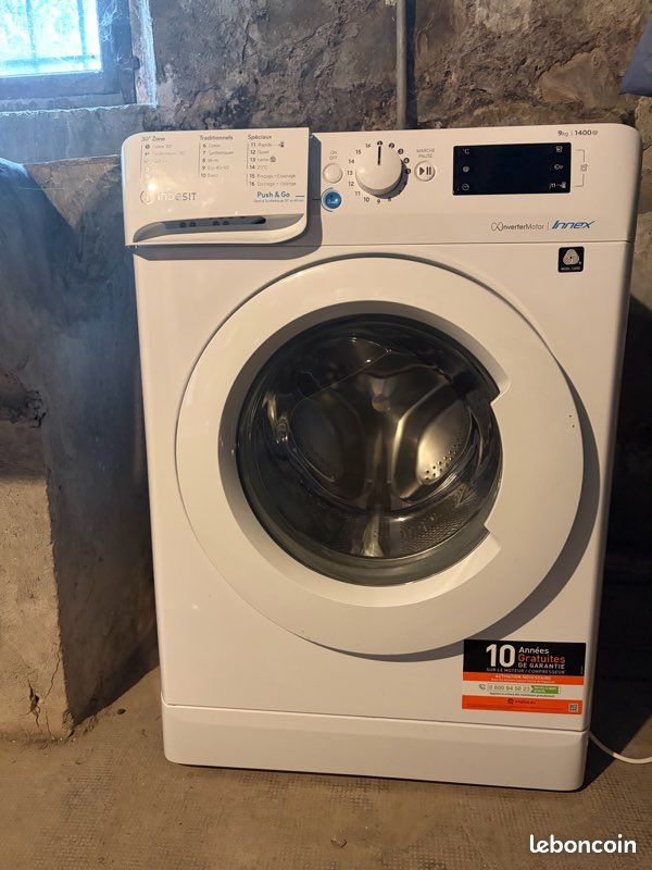 Lave linge Indesit - 9kg - 1400 tours (image 1)