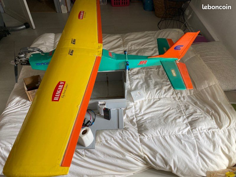 A vendre avion télécommandé (image 2)
