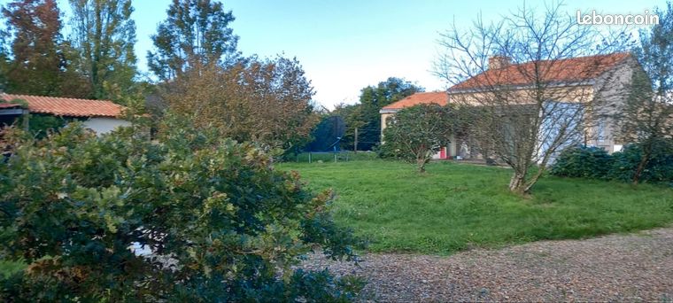 Propriété 6 pièces 131 m2
