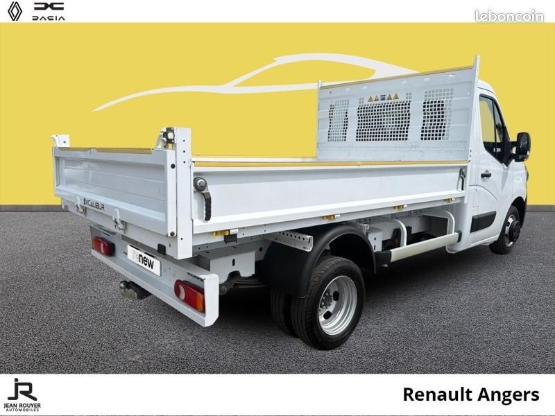 Renault Master CCb RJ3500 L2 2.3 Blue dCi PAF AR court 130ch Confort 29570 HT (image 4)