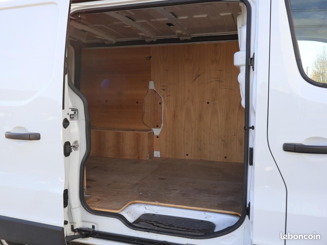 Renault Trafic FOURGON FGN L1H1 2800 KG BLUE DCI 150 GRAND CONFORT (image 12)